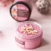 Peeling myjący wiśnie w białej czekoladzie - 100 g